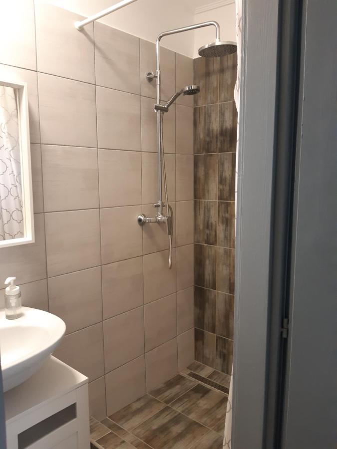 Nora Apartman Дьюла Экстерьер фото